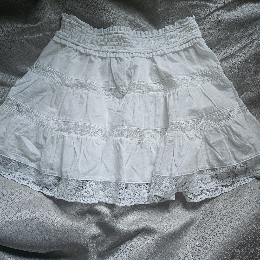 Altar'd State White Ruffled Skirt